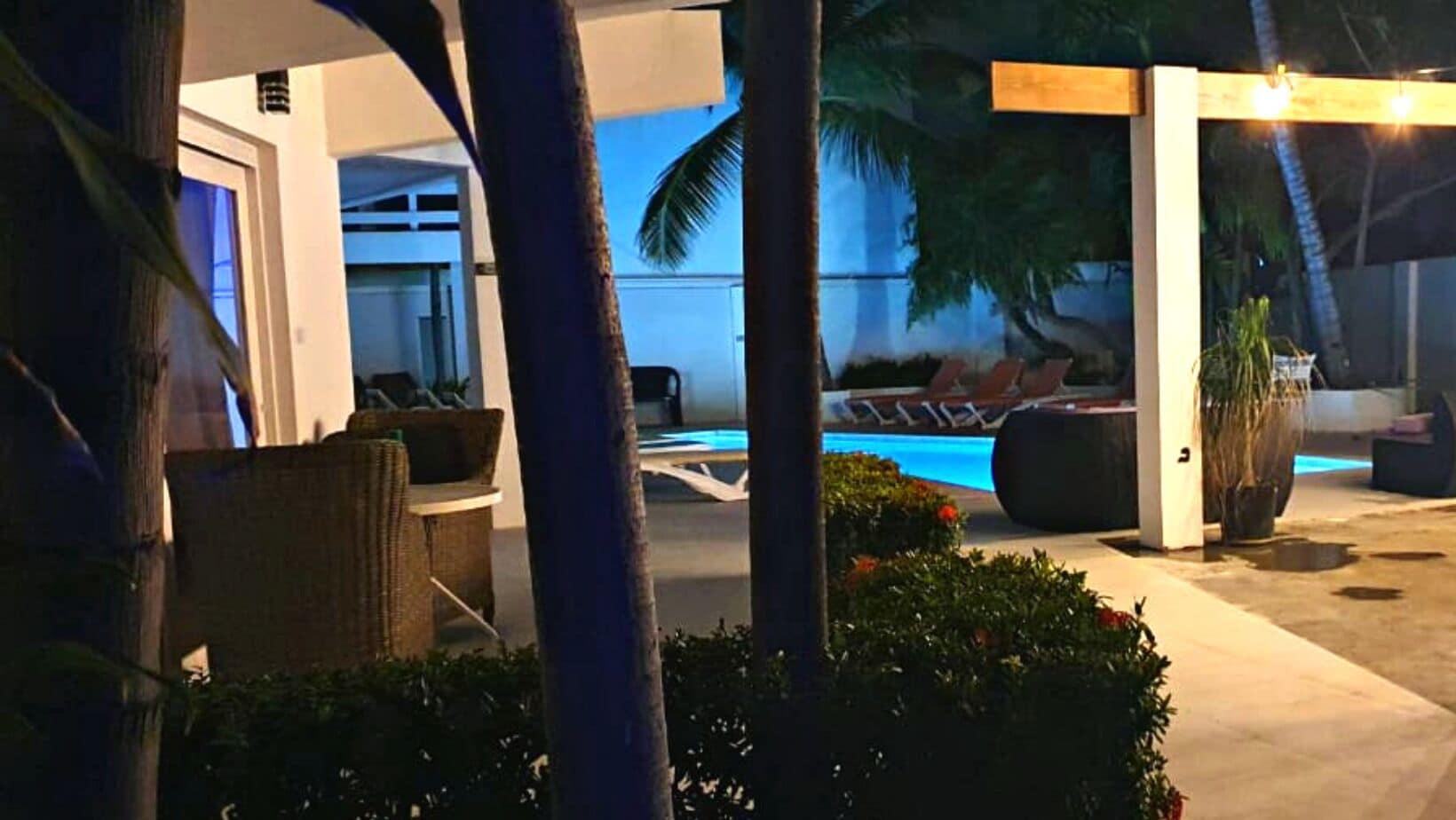 Bubali Villa & Apartments Luaran gambar