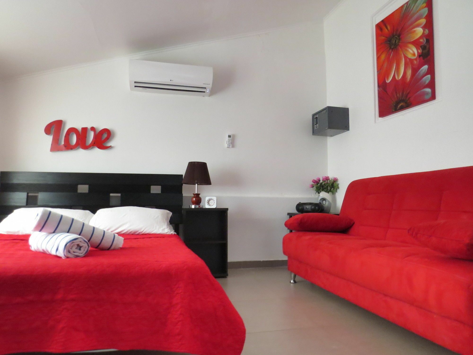 Bubali Villa & Apartments Luaran gambar