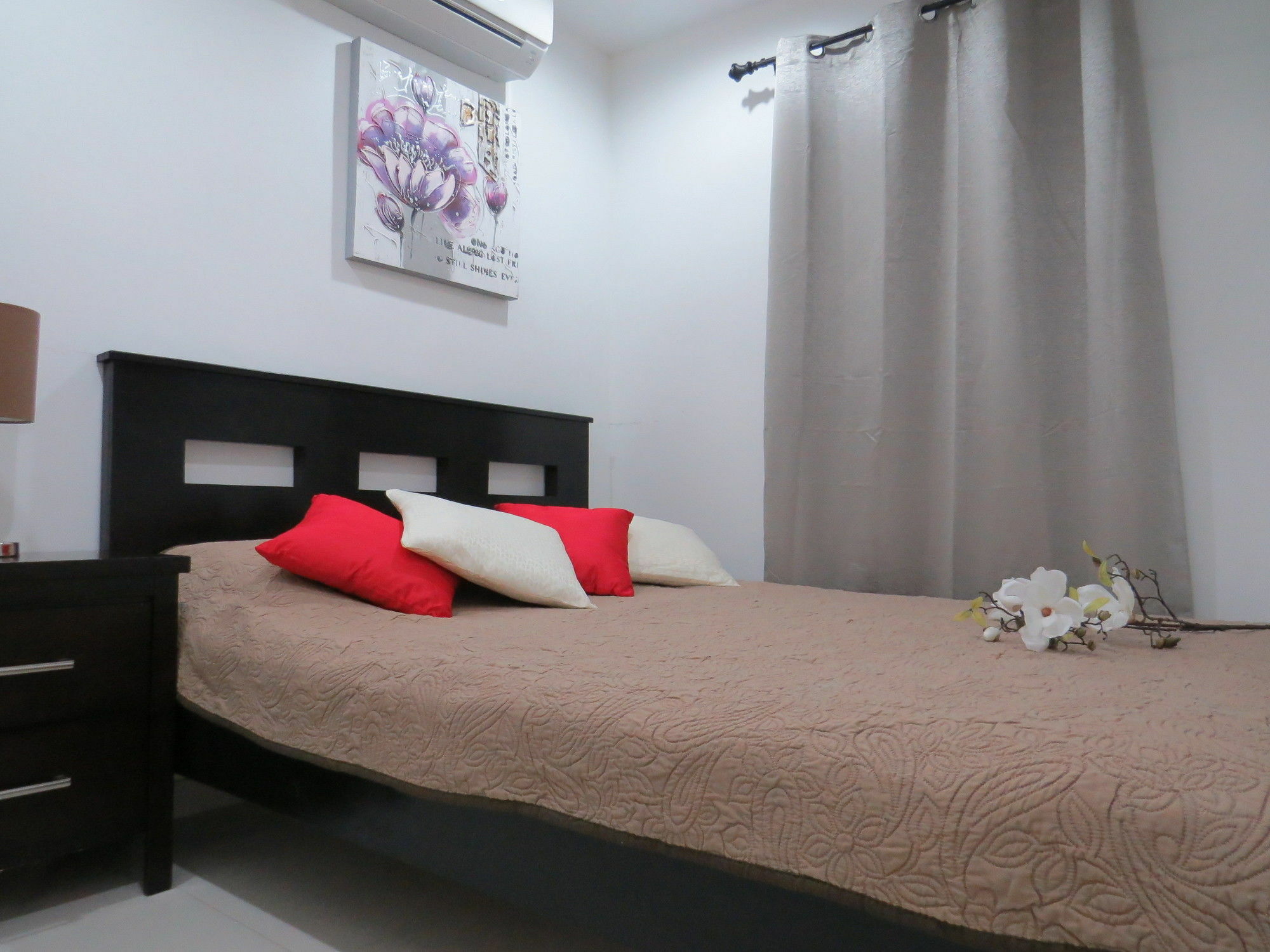 Bubali Villa & Apartments Luaran gambar